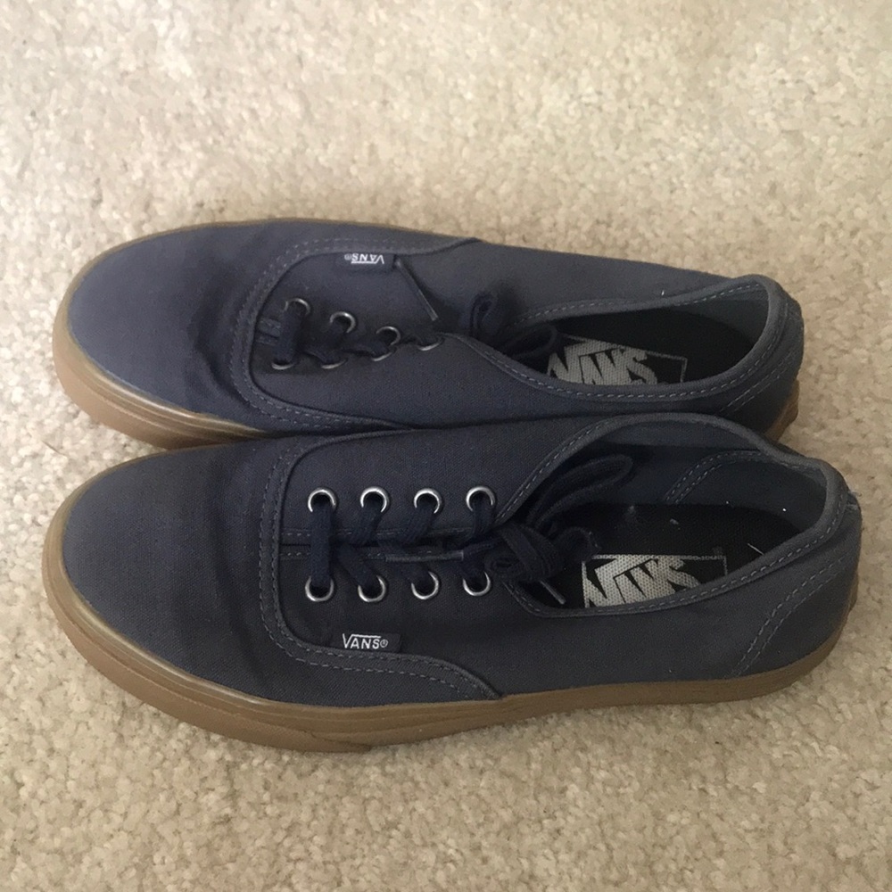 Navy vans